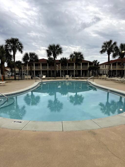 Lazy Palm 4 Pools Short Walk To Beach! Sleeps 5! Panama Stadt Exterior foto