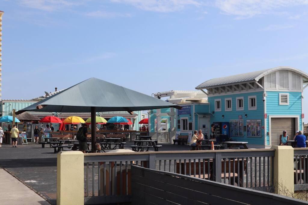 Lazy Palm 4 Pools Short Walk To Beach! Sleeps 5! Panama Stadt Exterior foto